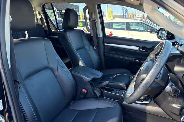 2021 Toyota Hilux SR5 GUN126R 4X4