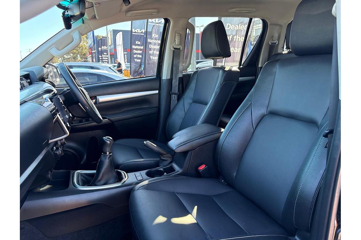 2021 Toyota Hilux SR5 GUN126R 4X4
