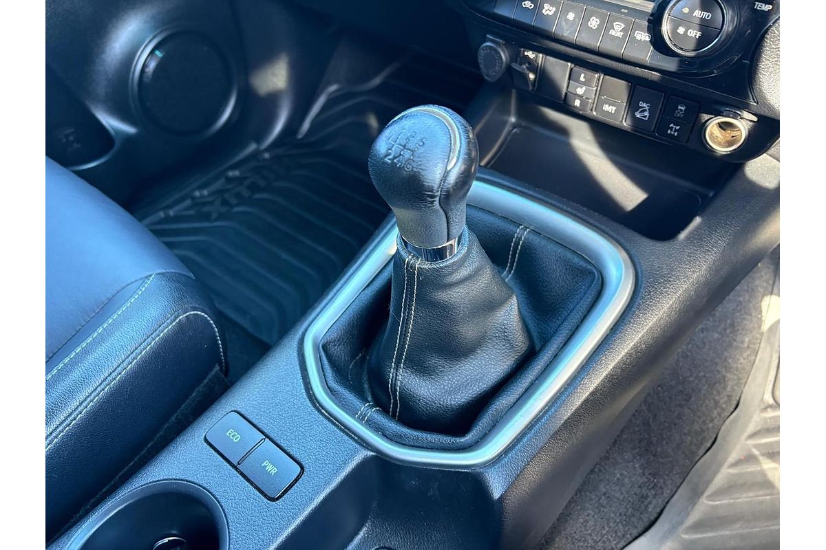 2021 Toyota Hilux SR5 GUN126R 4X4