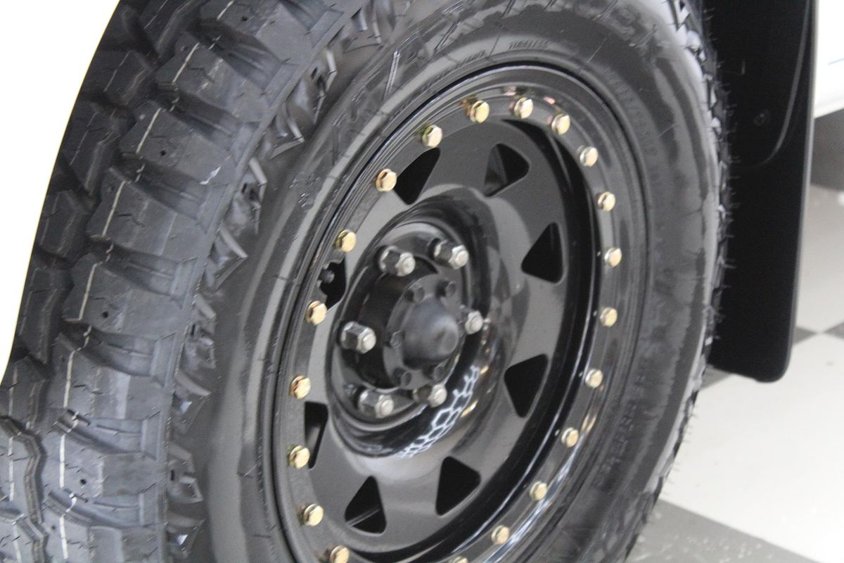 2018 Isuzu D-MAX SX High Ride Rear Wheel Drive