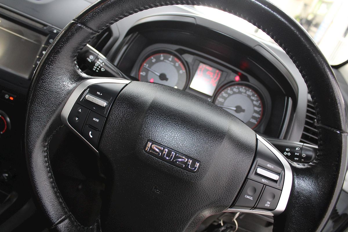 2018 Isuzu D-MAX SX High Ride Rear Wheel Drive