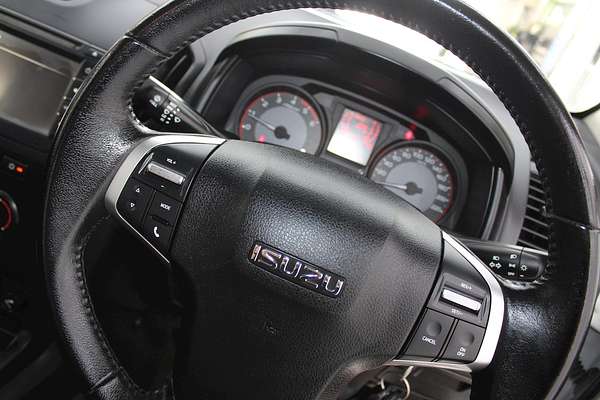 2018 Isuzu D-MAX SX High Ride Rear Wheel Drive