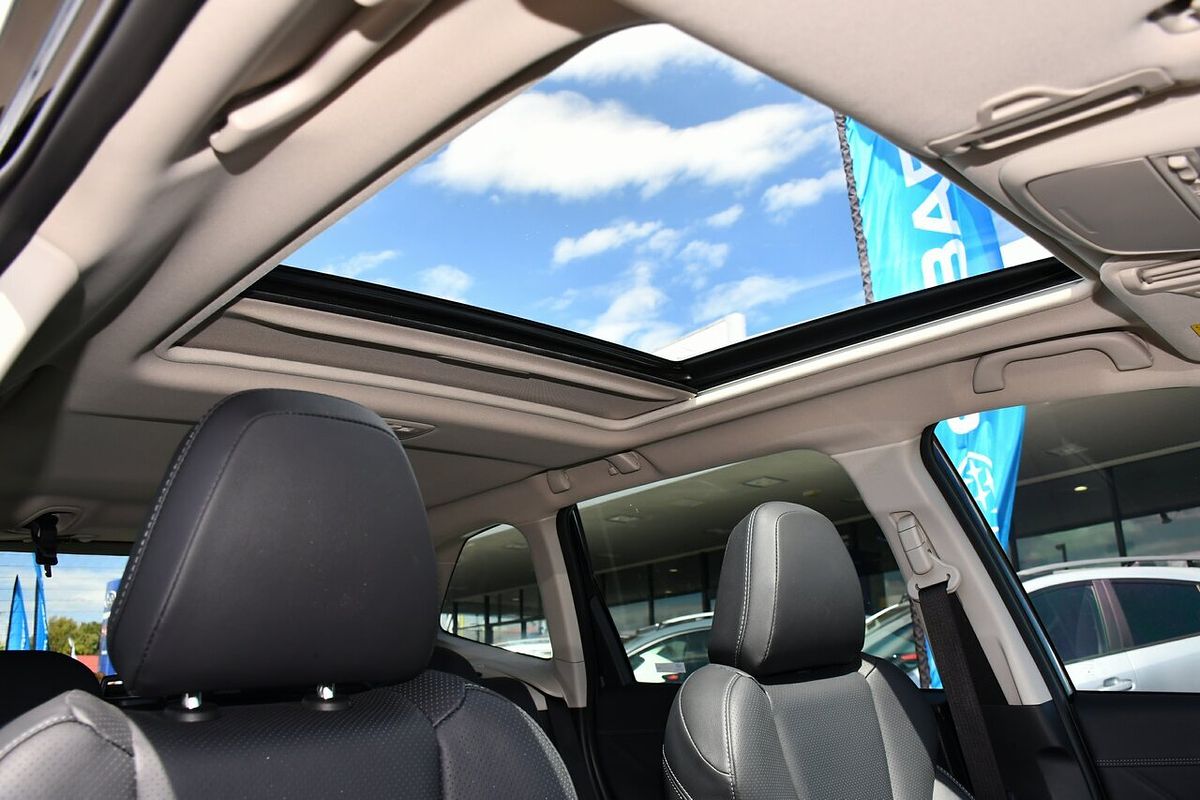2024 Subaru Forester 2.5i-S S5