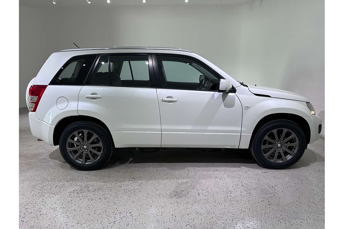 2017 Suzuki Grand Vitara Navigator JB