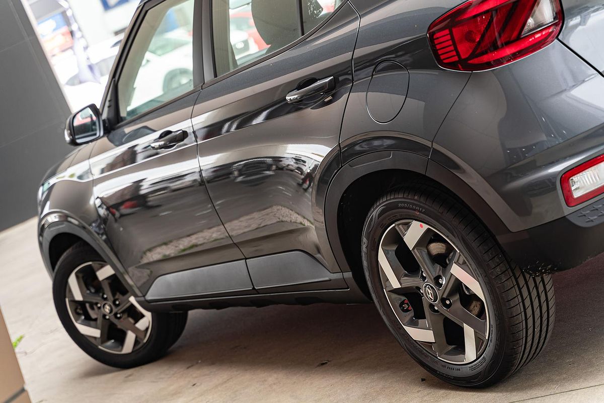 2025 Hyundai Venue Active QX.V5