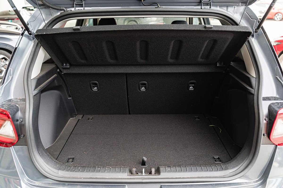 2025 Hyundai Venue Active QX.V5