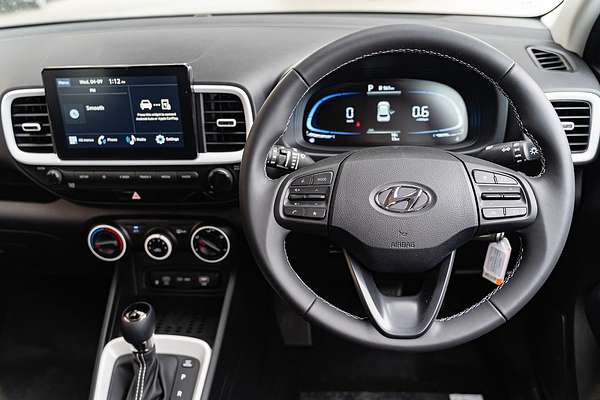 2025 Hyundai Venue Active QX.V5