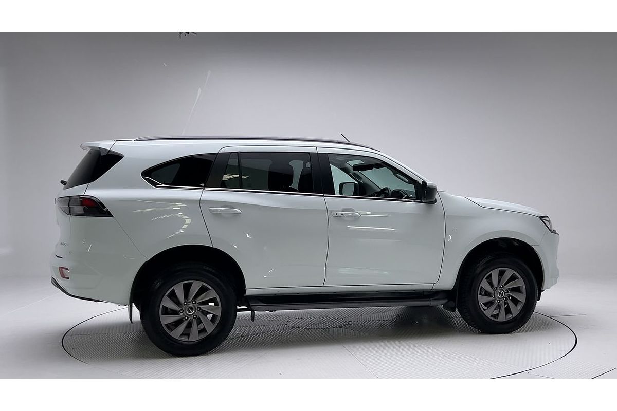 2023 Isuzu MU-X LS-U