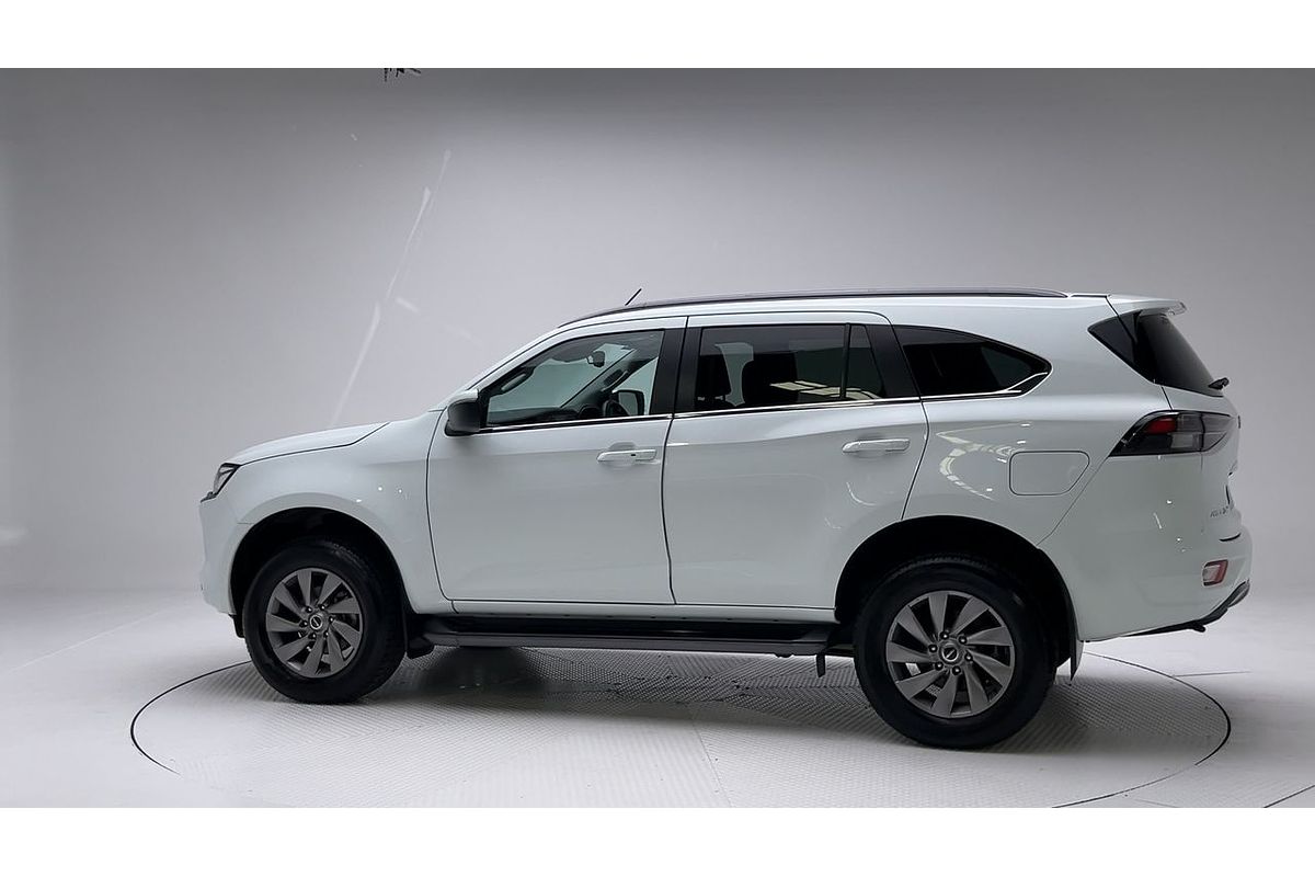2023 Isuzu MU-X LS-U