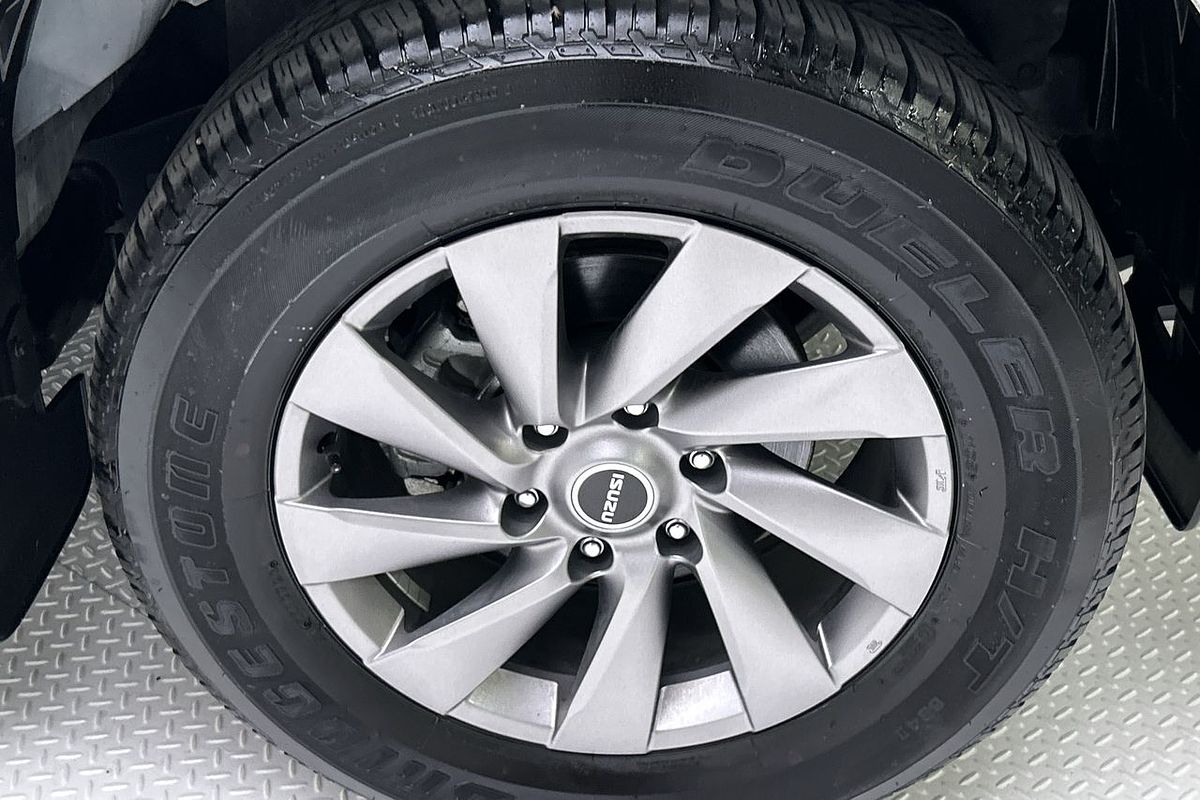 2023 Isuzu MU-X LS-U