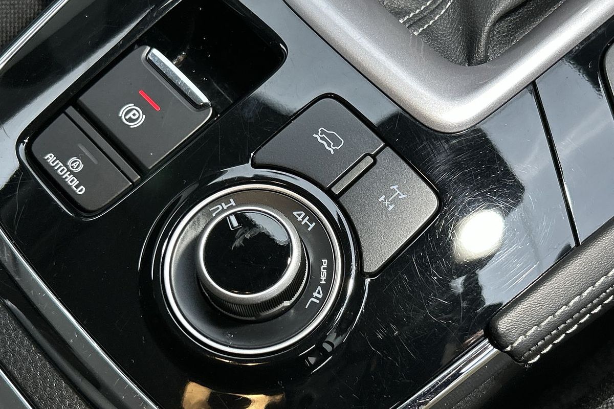 2023 Isuzu MU-X LS-U