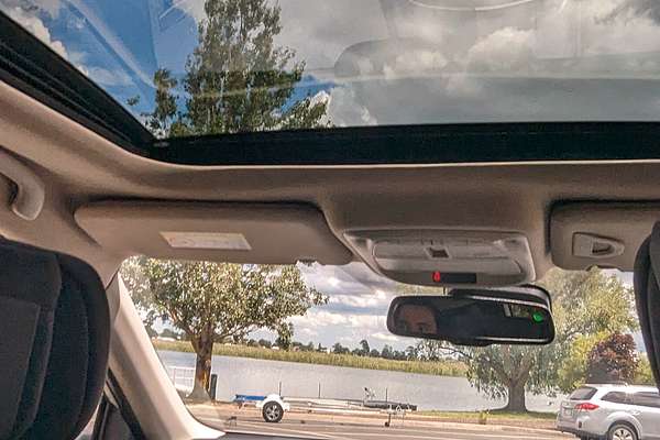 2024 Renault Koleos Intens HZG
