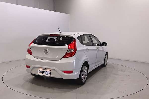 2019 Hyundai Accent Sport RB6