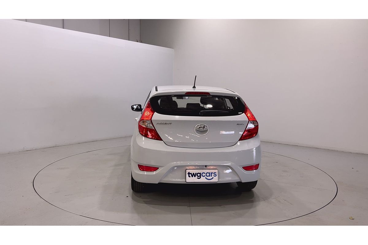 2019 Hyundai Accent Sport RB6