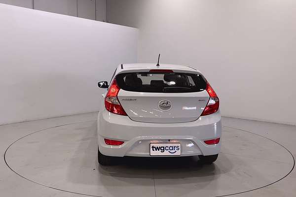 2019 Hyundai Accent Sport RB6