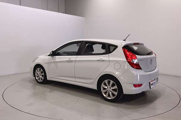 2019 Hyundai Accent Sport RB6