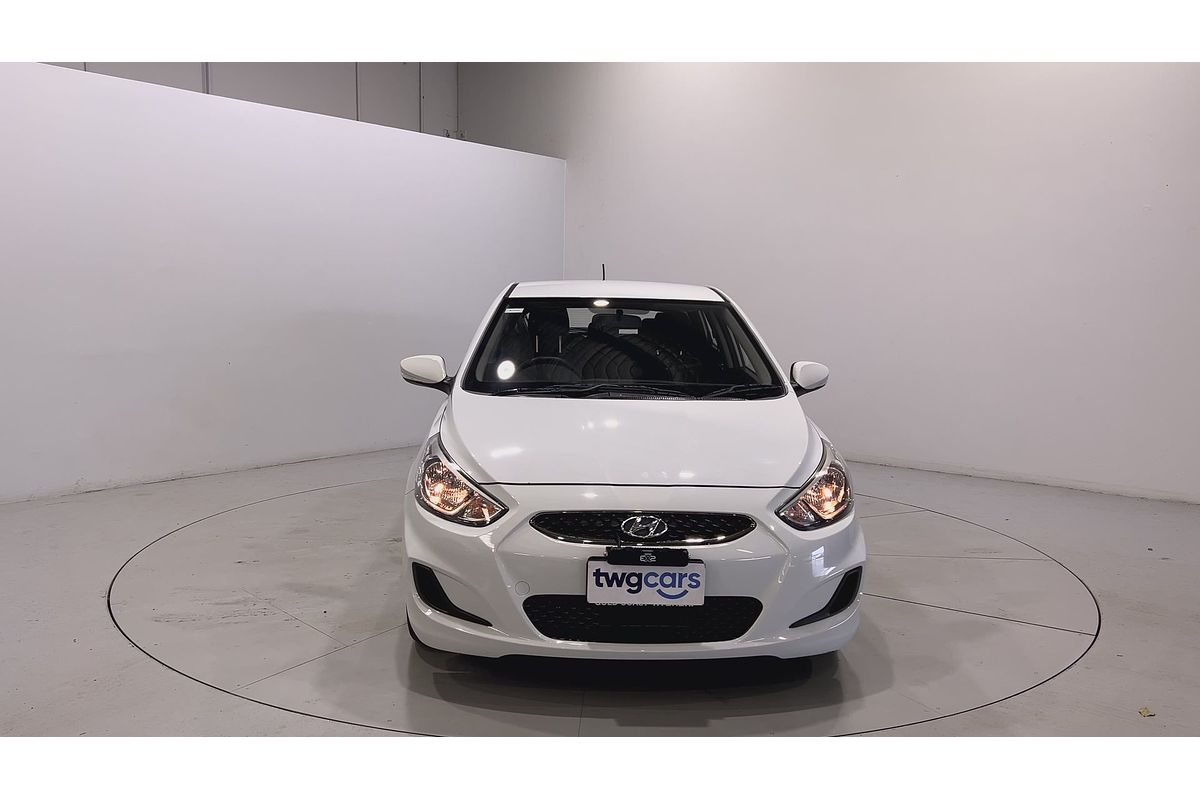 2019 Hyundai Accent Sport RB6
