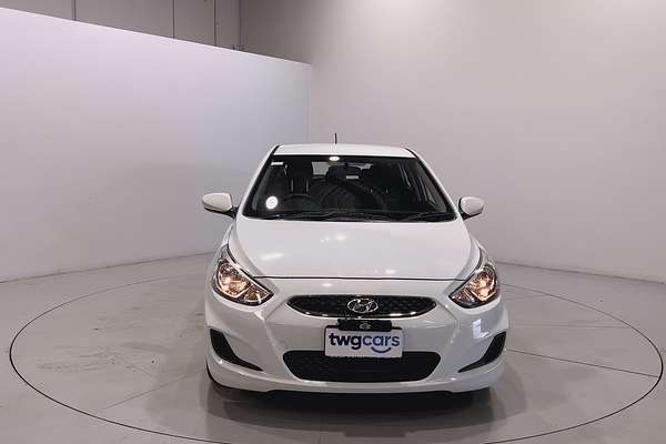 2019 Hyundai Accent Sport RB6