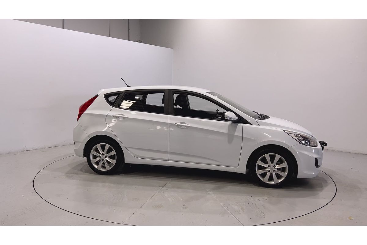 2019 Hyundai Accent Sport RB6