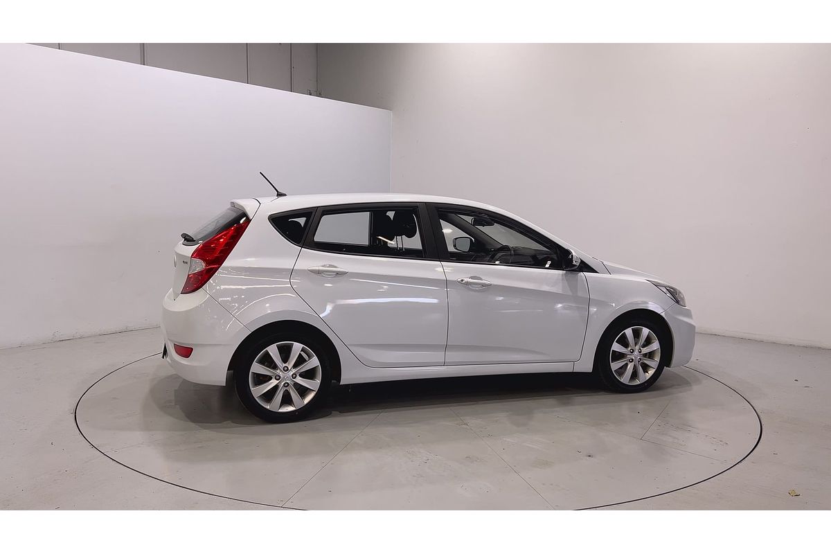 2019 Hyundai Accent Sport RB6