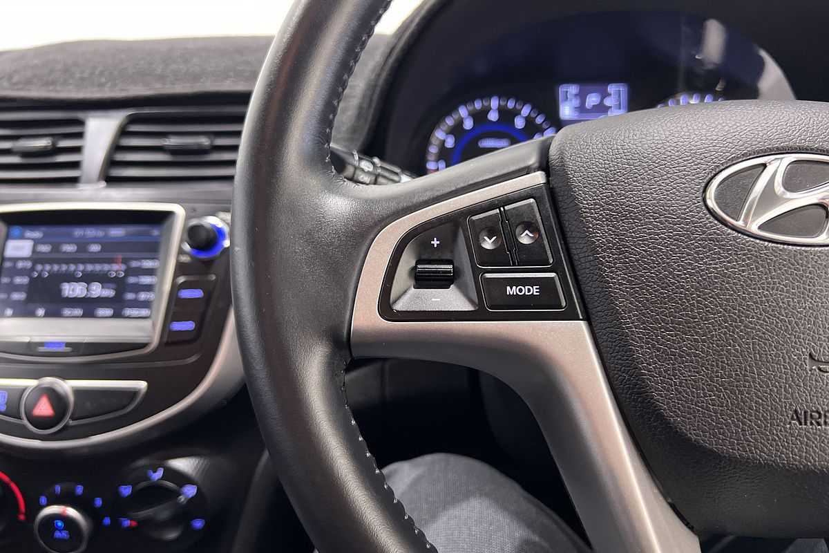 2019 Hyundai Accent Sport RB6