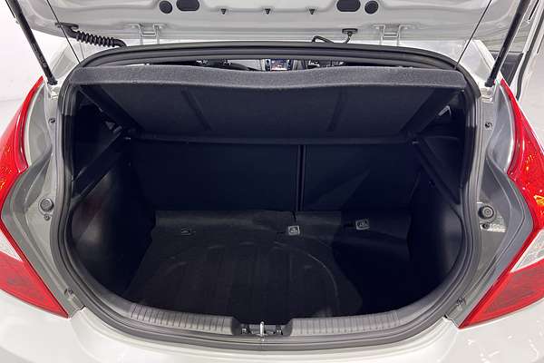2019 Hyundai Accent Sport RB6