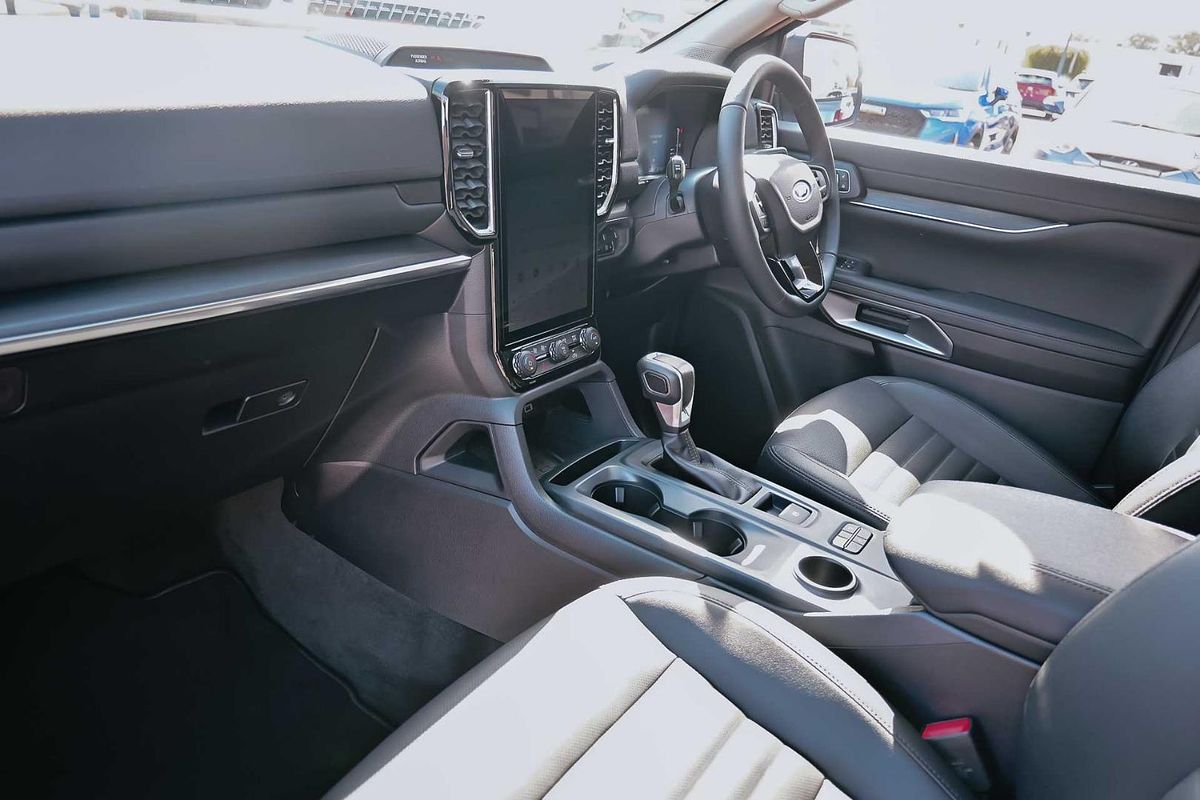 2024 Ford Everest Sport
