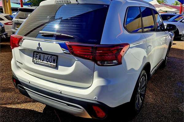 2018 Mitsubishi Outlander ES ADAS ZL