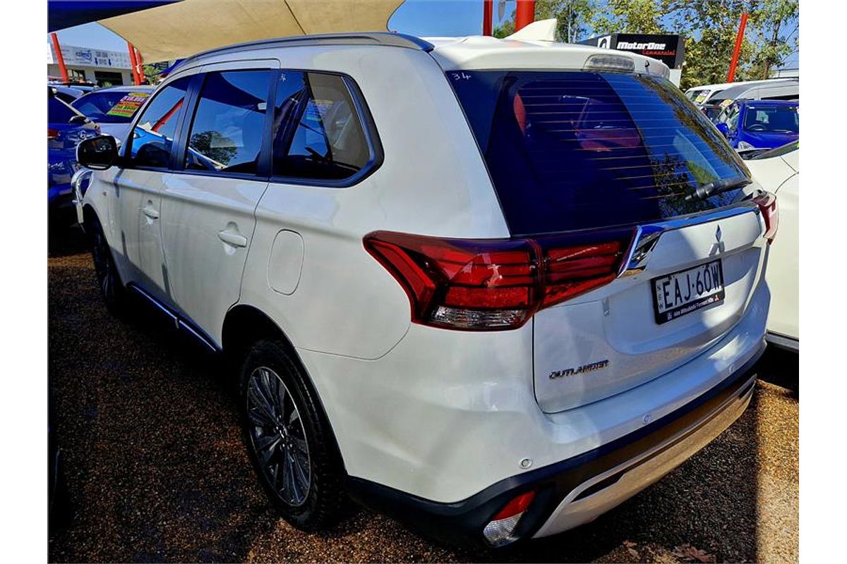 2018 Mitsubishi Outlander ES ADAS ZL