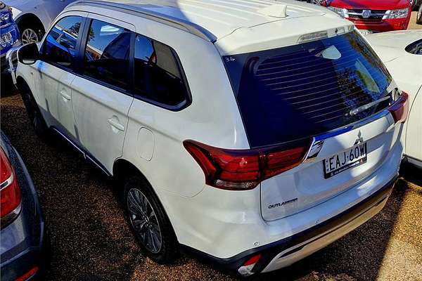 2018 Mitsubishi Outlander ES ADAS ZL