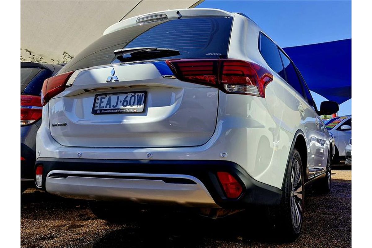 2018 Mitsubishi Outlander ES ADAS ZL