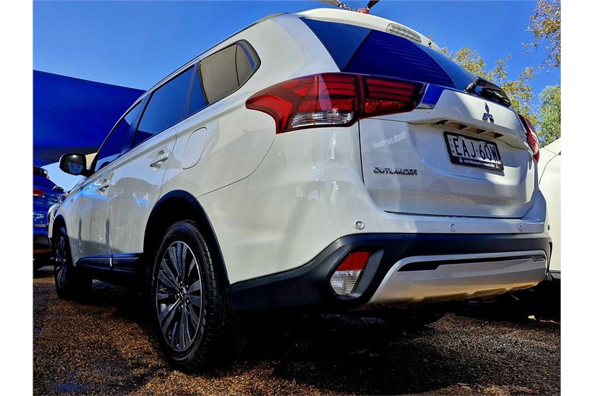 2018 Mitsubishi Outlander ES ADAS ZL