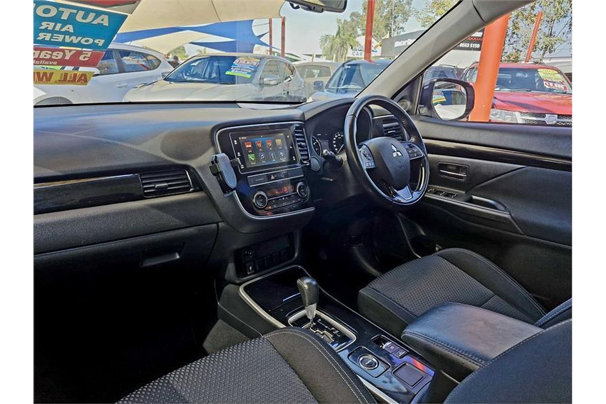 2018 Mitsubishi Outlander ES ADAS ZL