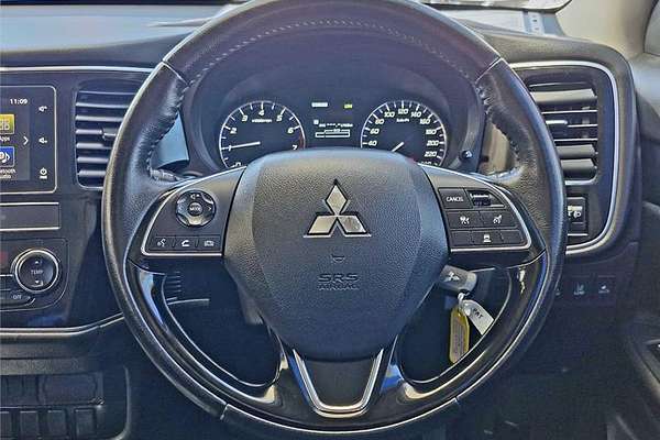 2018 Mitsubishi Outlander ES ADAS ZL