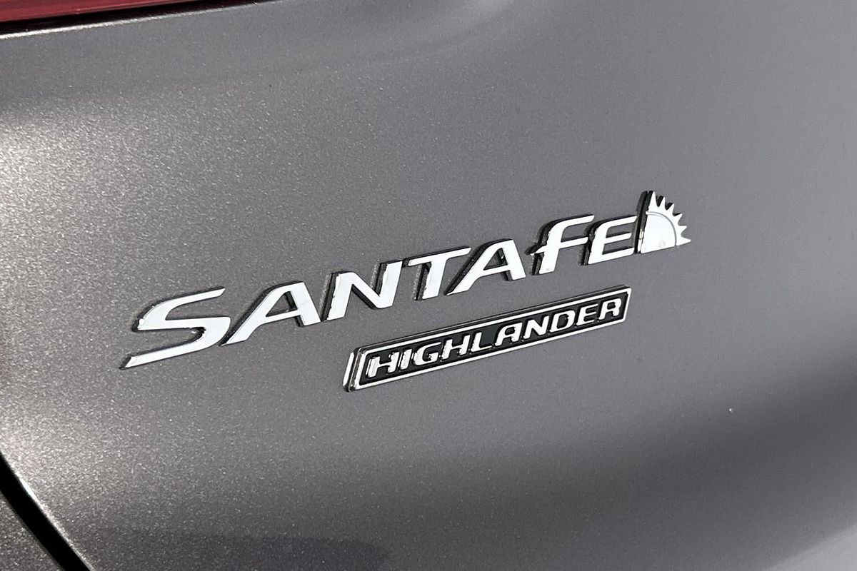 2022 Hyundai Santa Fe Highlander TM.V4
