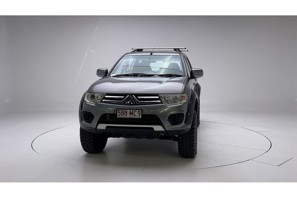 2013 Mitsubishi Challenger PC