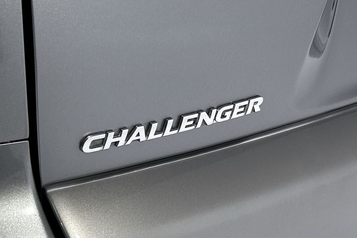 2013 Mitsubishi Challenger PC