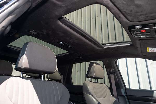 2024 Hyundai Palisade Calligraphy Black Ink LX2.V5