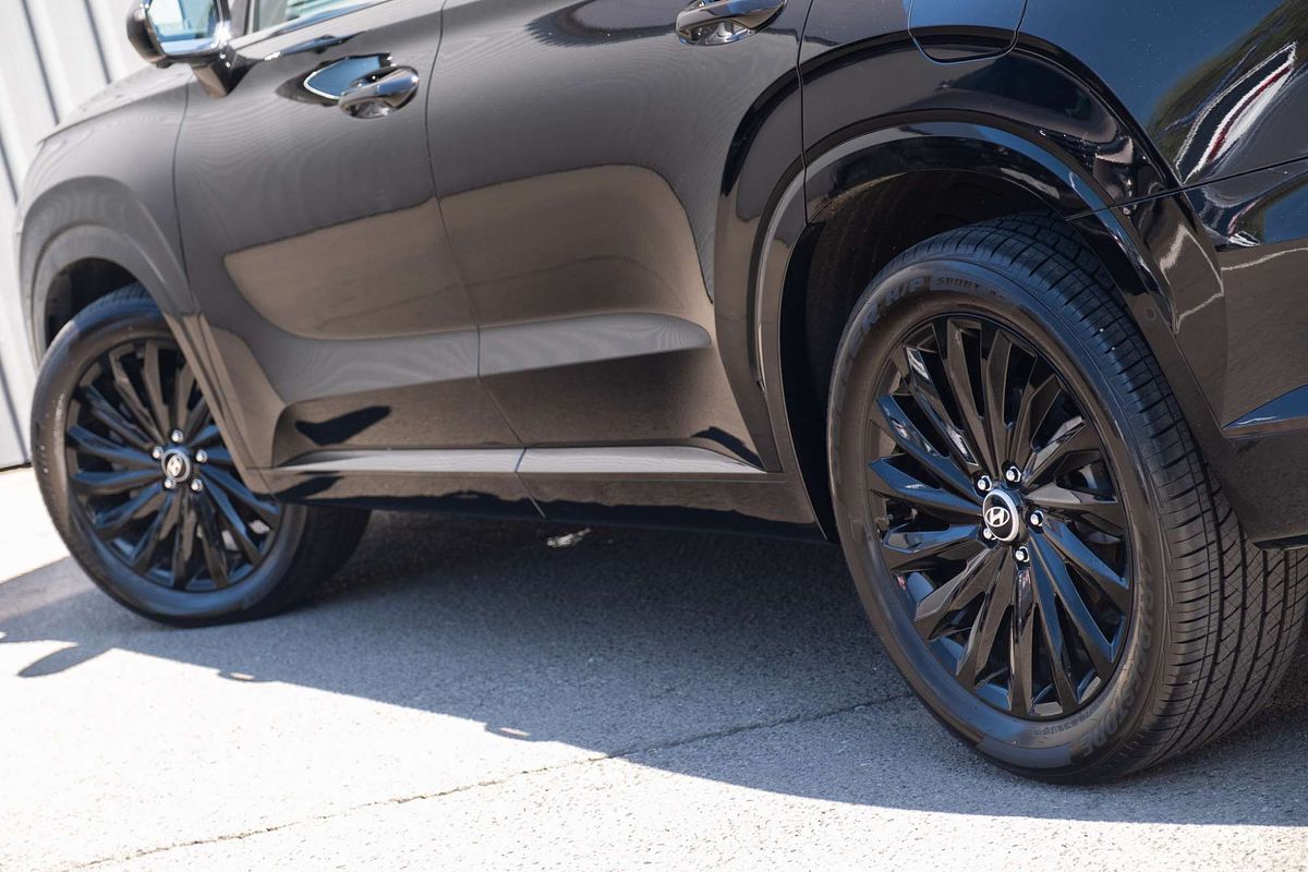 2024 Hyundai Palisade Calligraphy Black Ink LX2.V5