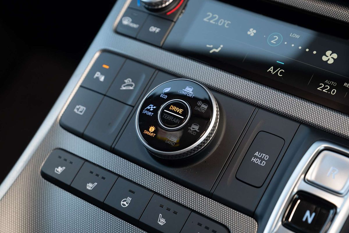 2024 Hyundai Palisade Calligraphy Black Ink LX2.V5