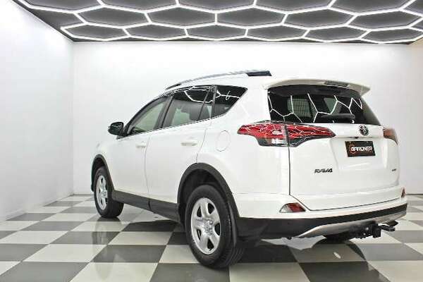 2018 Toyota RAV4 GX ASA44R
