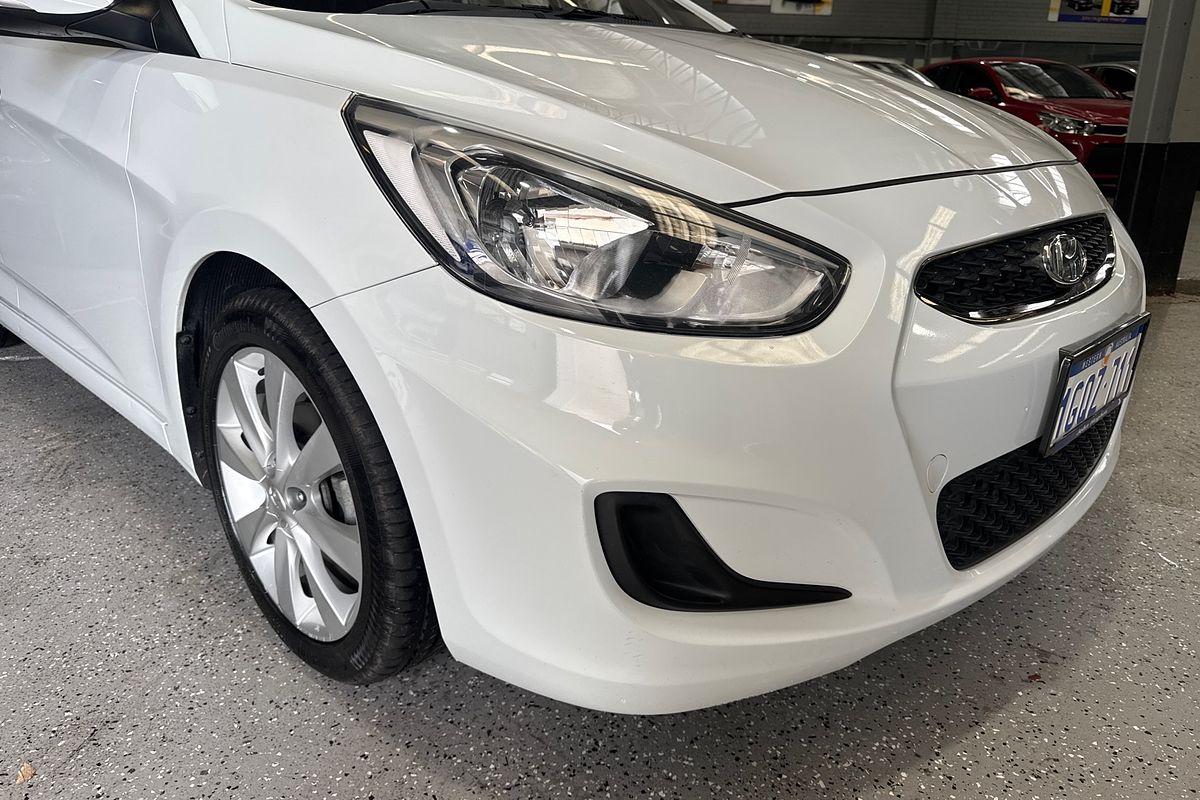 2018 Hyundai Accent Sport RB6
