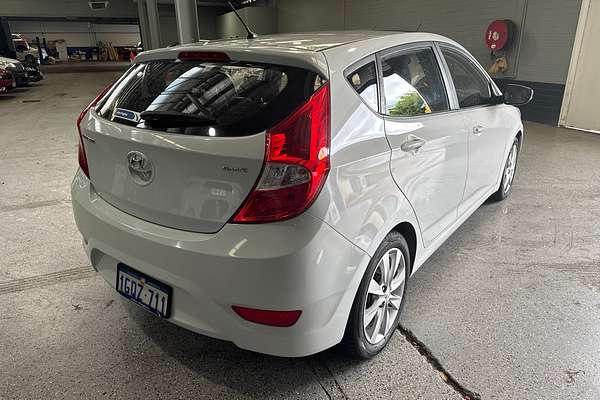 2018 Hyundai Accent Sport RB6