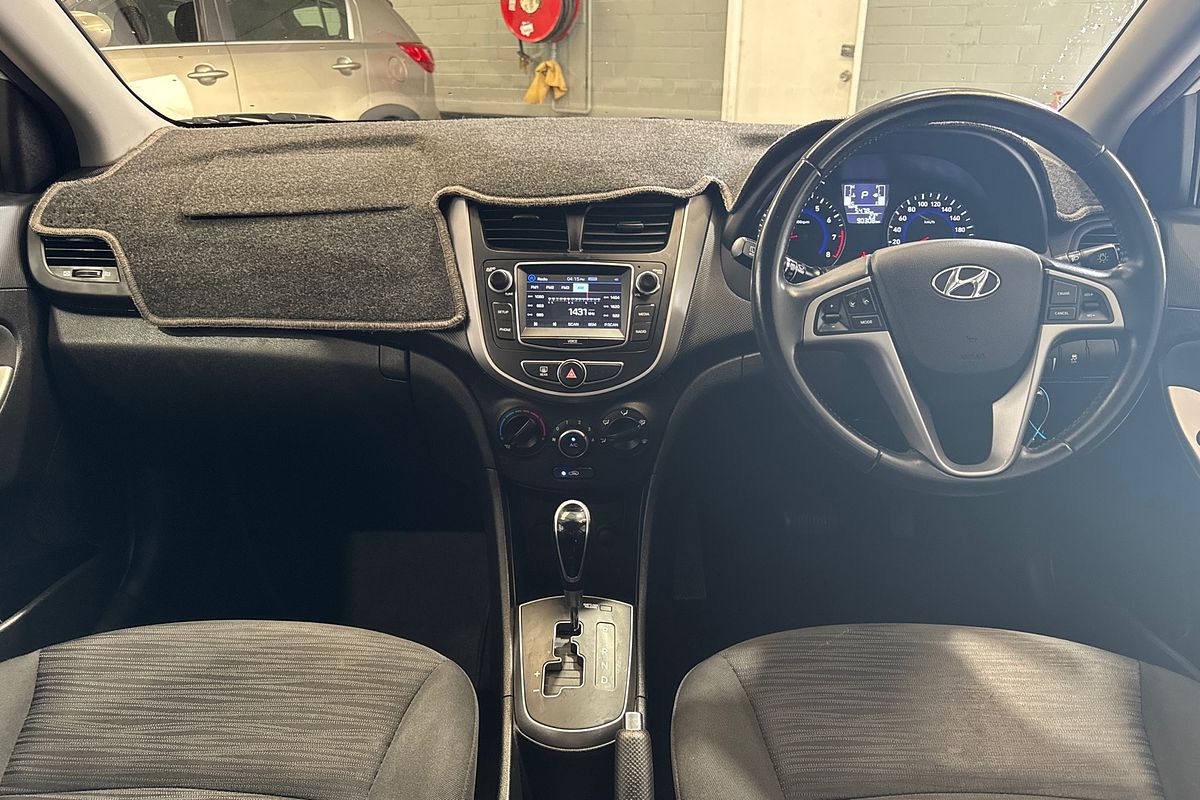 2018 Hyundai Accent Sport RB6