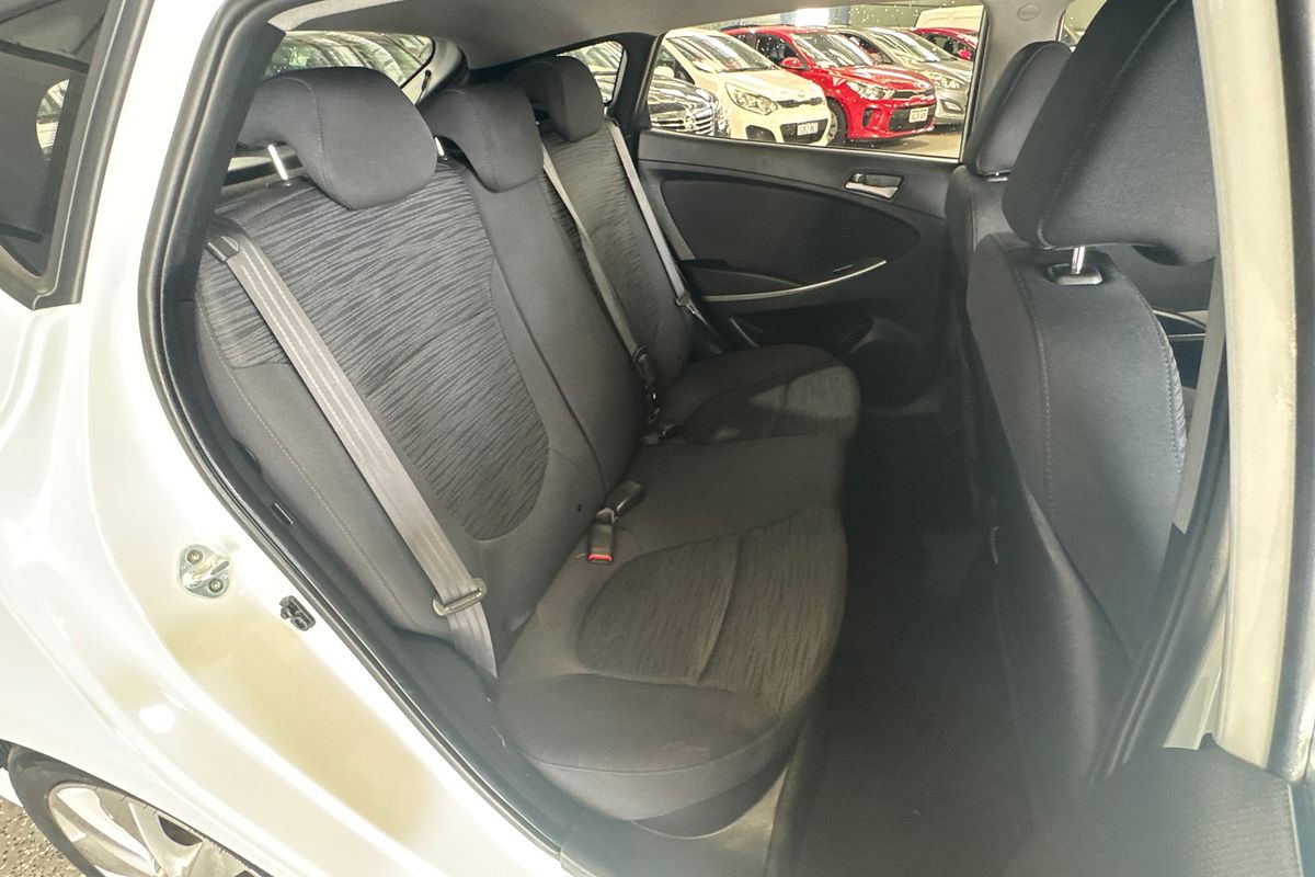 2018 Hyundai Accent Sport RB6