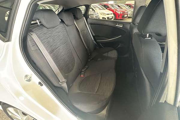 2018 Hyundai Accent Sport RB6