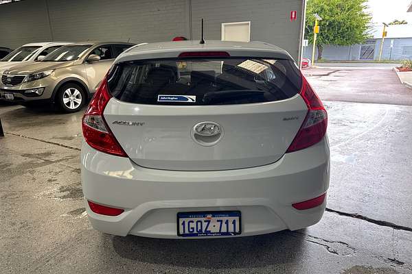 2018 Hyundai Accent Sport RB6