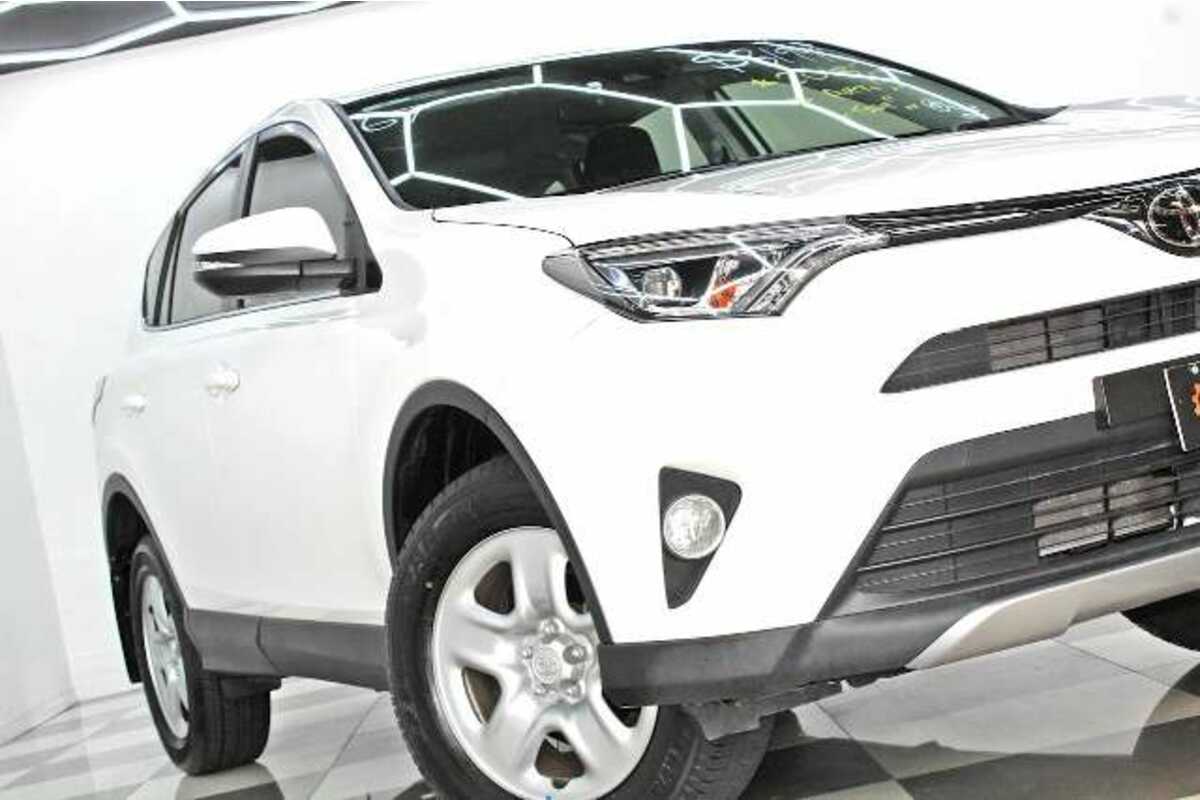 2018 Toyota RAV4 GX ZSA42R