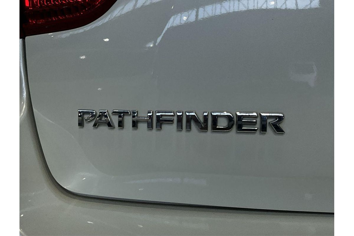 2018 Nissan Pathfinder ST R52 Series II