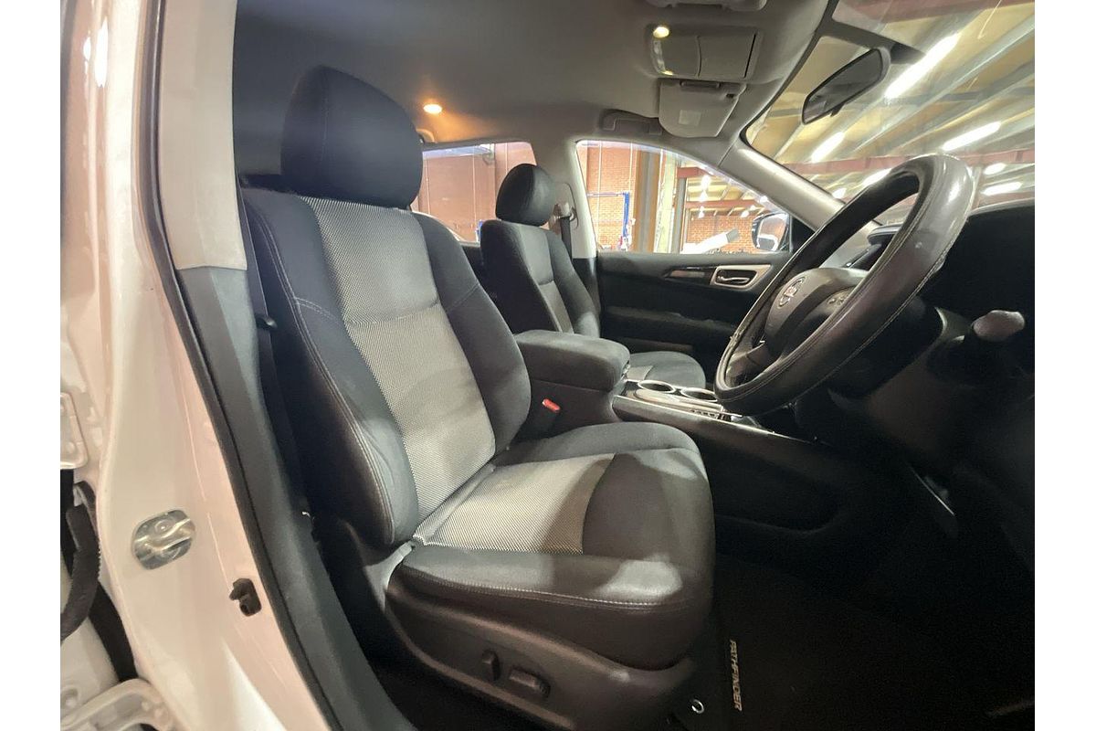 2018 Nissan Pathfinder ST R52 Series II